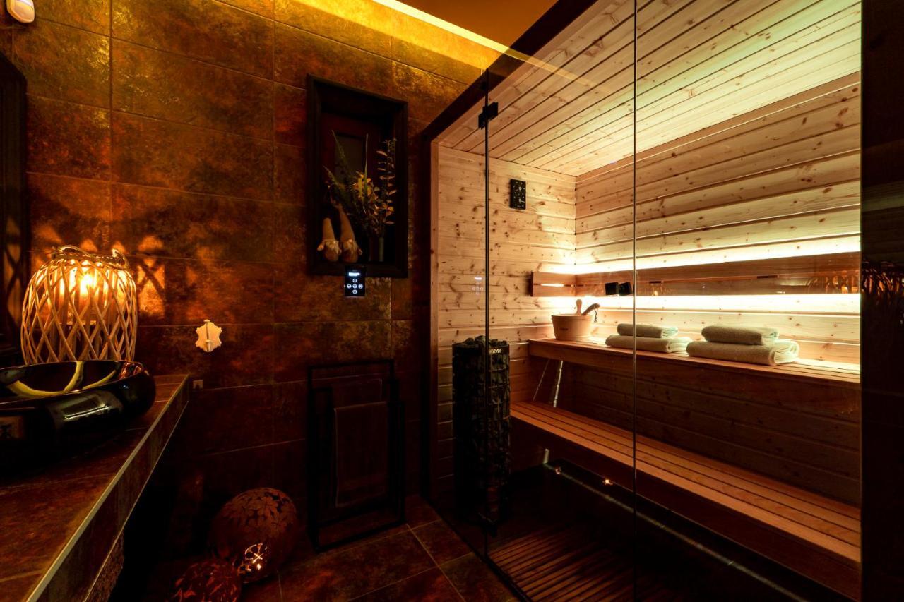 Spa Love Home Sauna Jacuzzi Romantyczny Dom Dla Pary Z Prywatnym Spa Зелёна-Гура Экстерьер фото